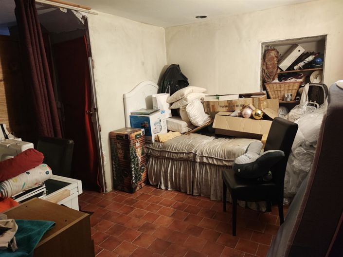 Image No.9-3 Bed House for sale