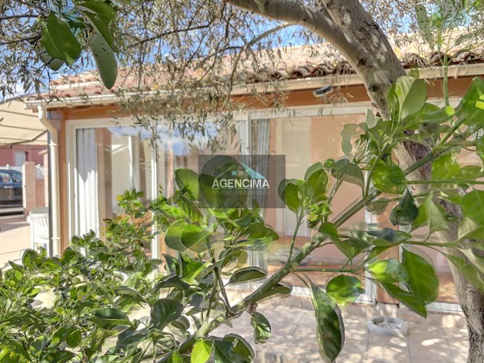 Image No.9-2 Bed House for sale