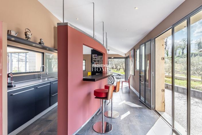 Image No.12-3 Bed House for sale