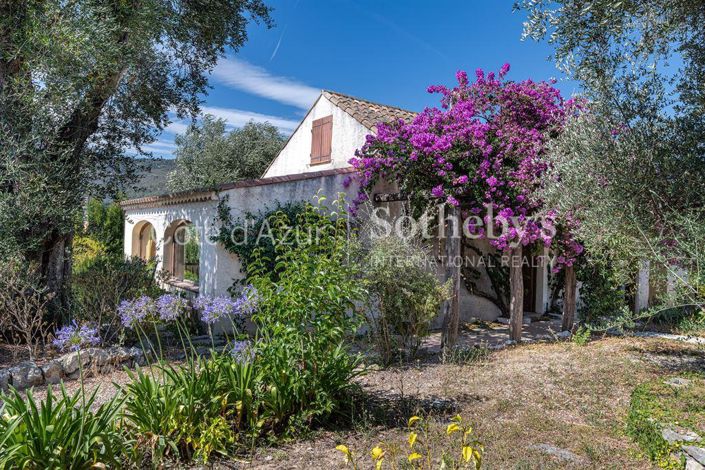 Image No.1-Propriété de 4 chambres à vendre à Falicon