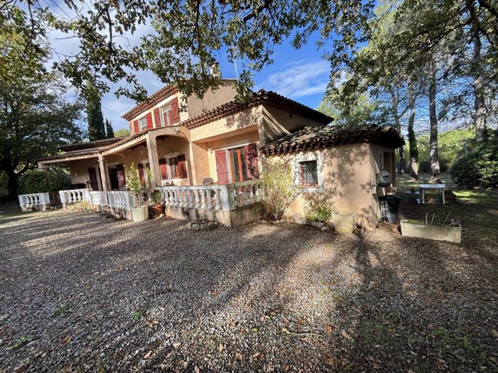 Image No.1-4 Bed House for sale