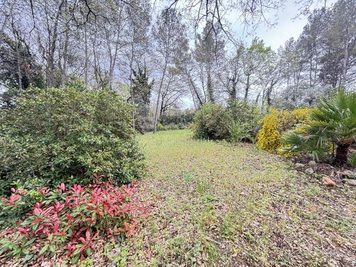 Image No.13-4 Bed House for sale