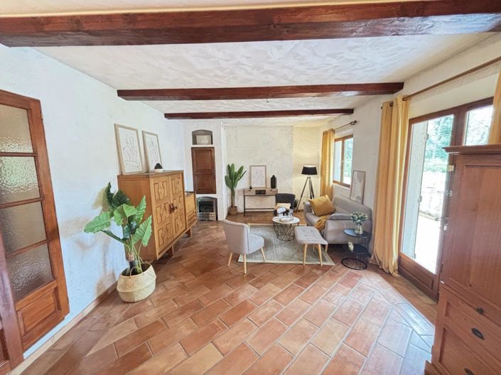 Image No.14-4 Bed House for sale