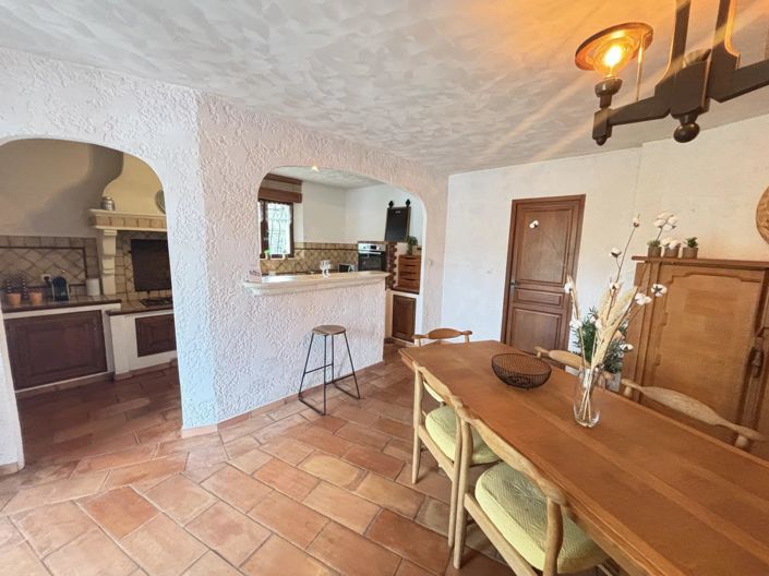 Image No.33-4 Bed House for sale