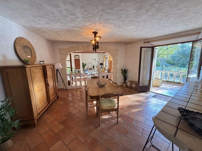 Image No.53-4 Bed House for sale