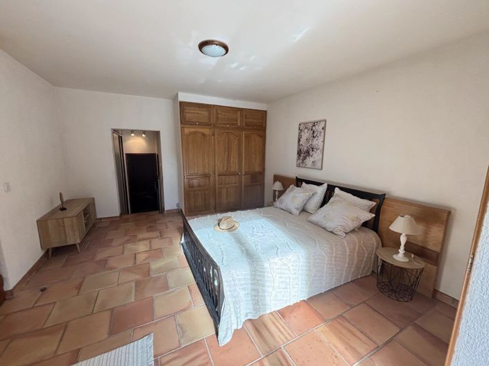 Image No.58-4 Bed House for sale