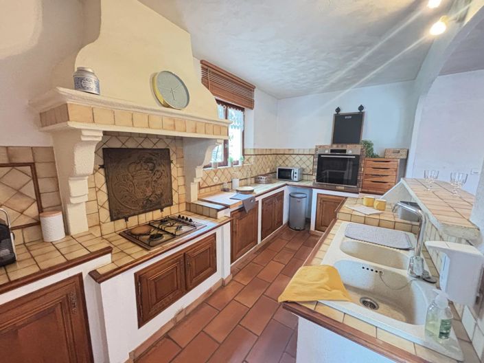 Image No.7-4 Bed House for sale