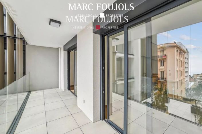 Image No.7-1 Bed Property for sale