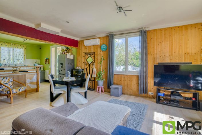 Image No.1-2 Bed House for sale