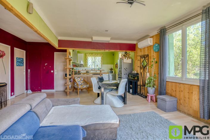 Image No.5-2 Bed House for sale