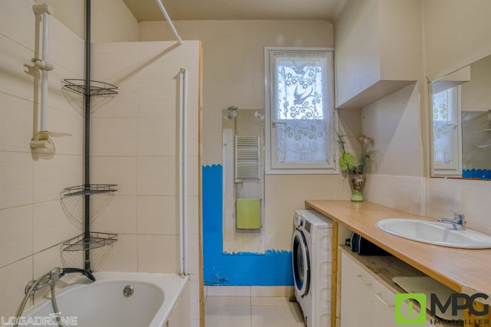 Image No.7-2 Bed House for sale