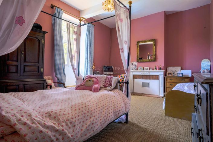 Image No.17-House for sale