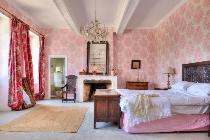 Image No.9-House for sale