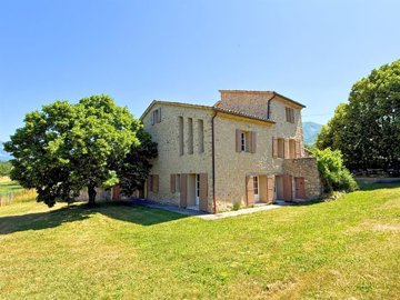 1 - Digne-les-Bains, Maison