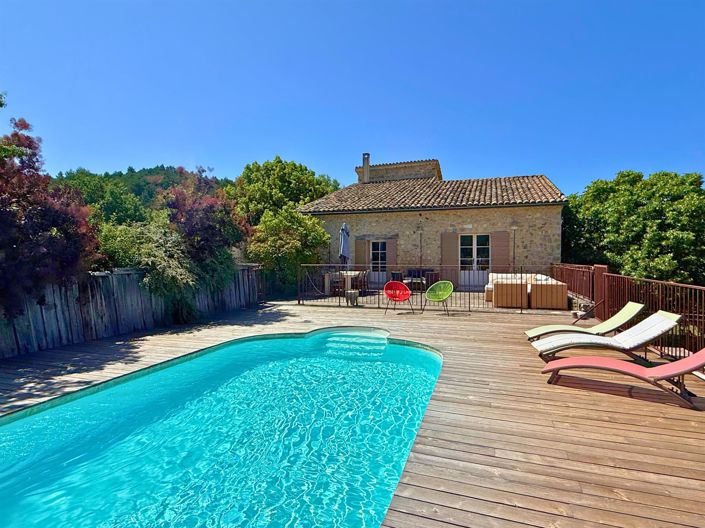 Image No.2-4 Bed House for sale