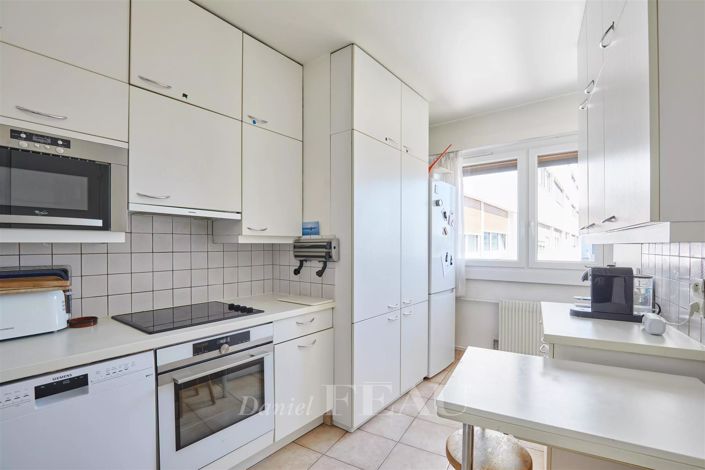 Image No.12-Appartement de 4 chambres à vendre à Paris