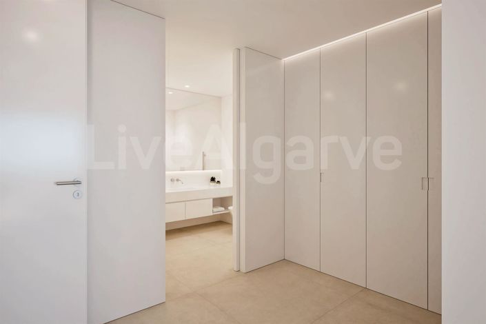 Image No.16-Maison de 4 chambres à vendre à Lagos