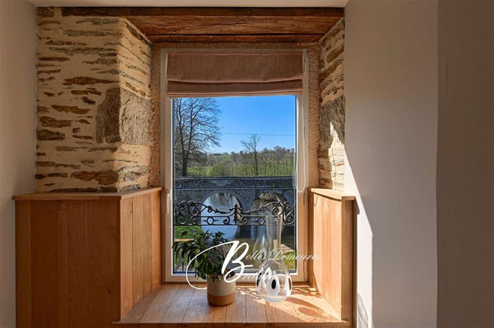 Image No.11-6 Bed House for sale