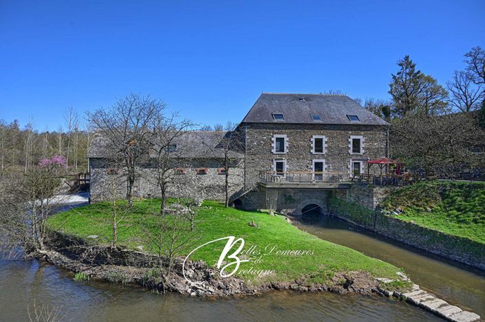 Image No.2-6 Bed House for sale