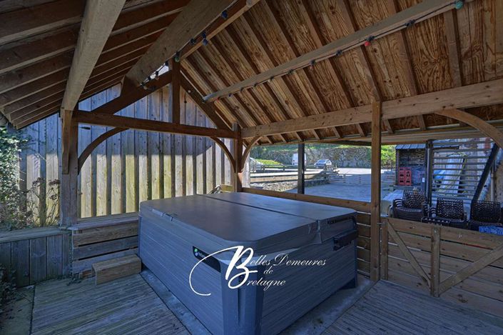 Image No.6-6 Bed House for sale