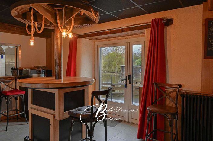 Image No.9-6 Bed House for sale