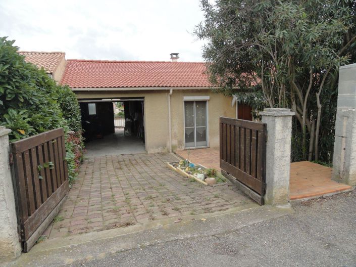 Image No.1-3 Bed House for sale