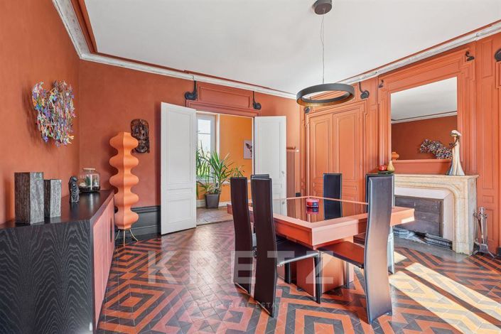 Image No.3-5 Bed House for sale