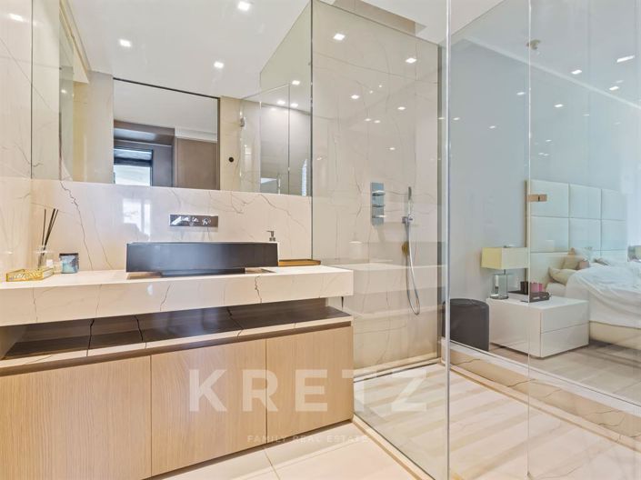 Image No.14-3 Bed Apartment for sale