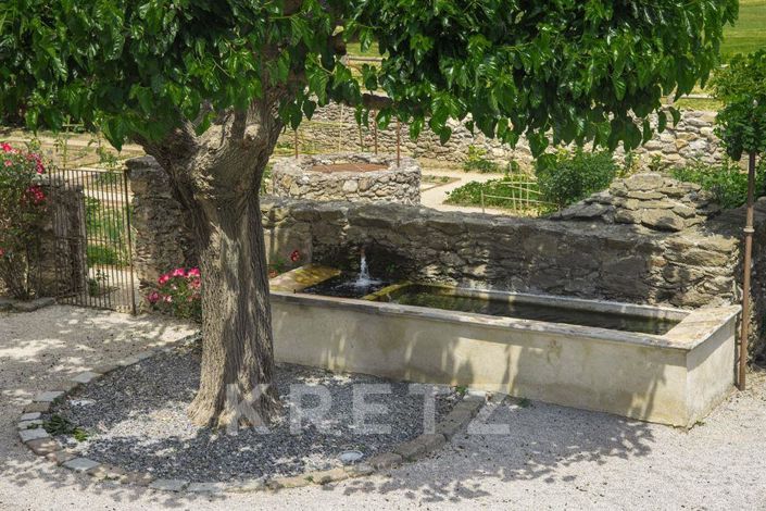 Image No.11-9 Bed House for sale