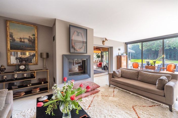 Image No.5-4 Bed Property for sale