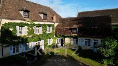 1 - Saint-Amand-Montrond, Maison