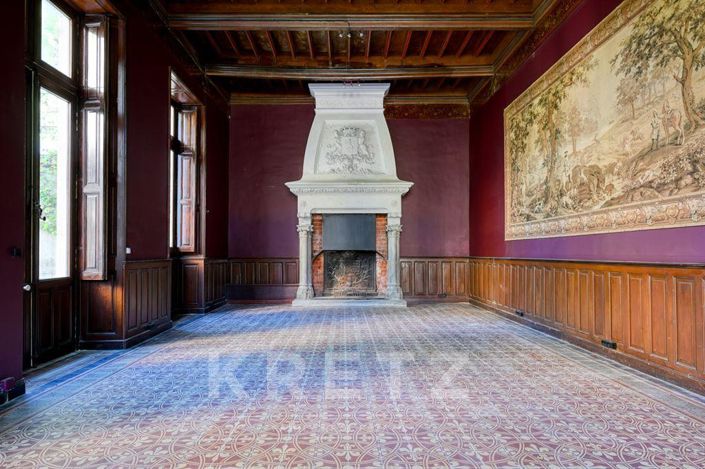 Image No.15-13 Bed Property for sale