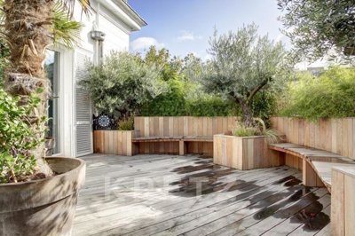 3 Bed Apartment for sale