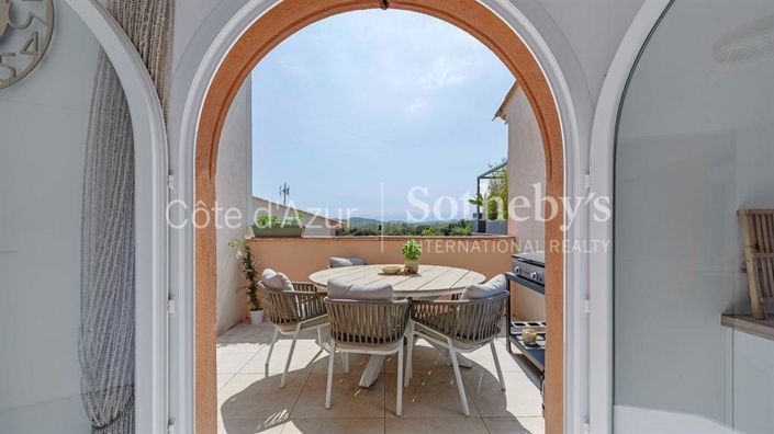 Image No.1-Appartement de 3 chambres à vendre à Grimaud
