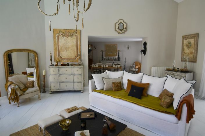 Image No.2-5 Bed House for sale