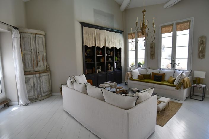 Image No.24-5 Bed House for sale