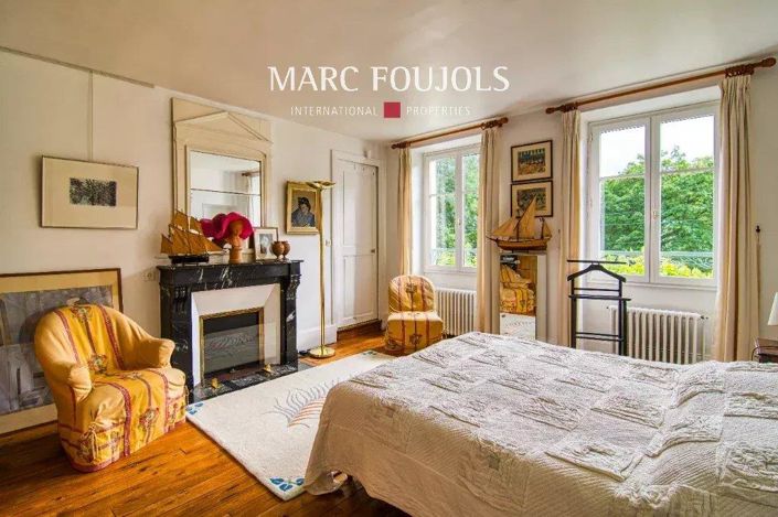 Image No.11-5 Bed House for sale