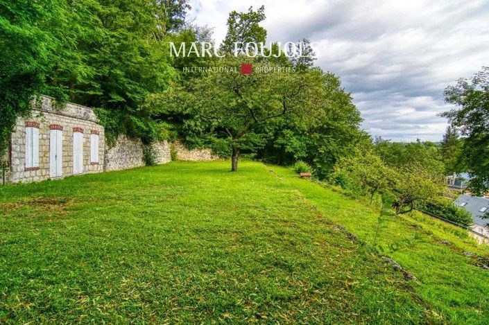 Image No.17-5 Bed House for sale