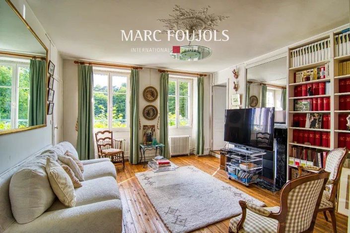 Image No.9-5 Bed House for sale