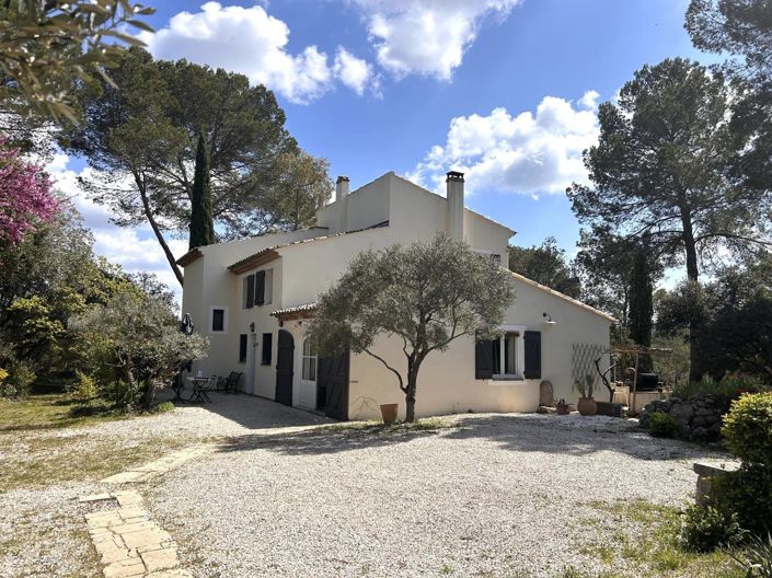 Image No.1-Maison de 3 chambres à vendre à Carcès