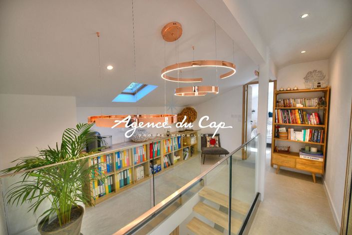 Image No.4-Maison de 4 chambres à vendre à Fréjus