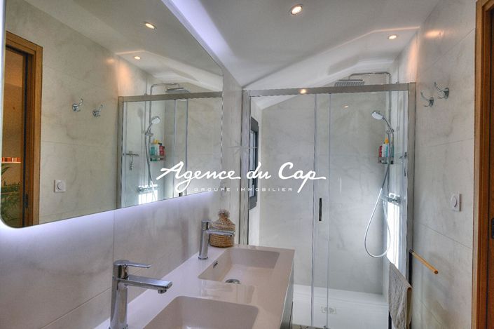 Image No.9-Maison de 4 chambres à vendre à Fréjus