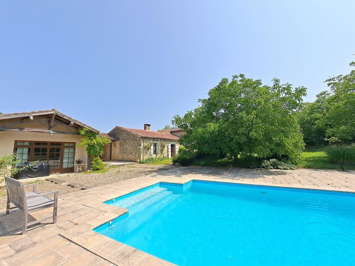 Image No.1-5 Bed House for sale