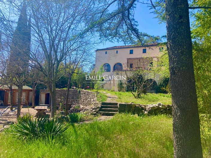 Image No.1-4 Bed House for sale