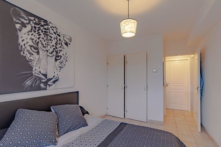 Image No.11-1 Bed Apartment for sale