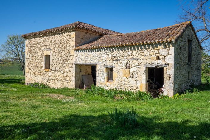 Image No.19-4 Bed House for sale