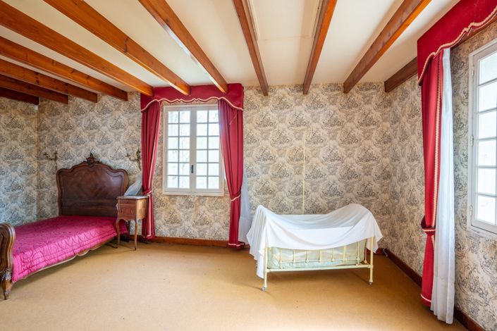 Image No.16-4 Bed House for sale