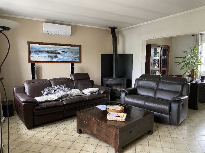 Image No.2-2 Bed House for sale