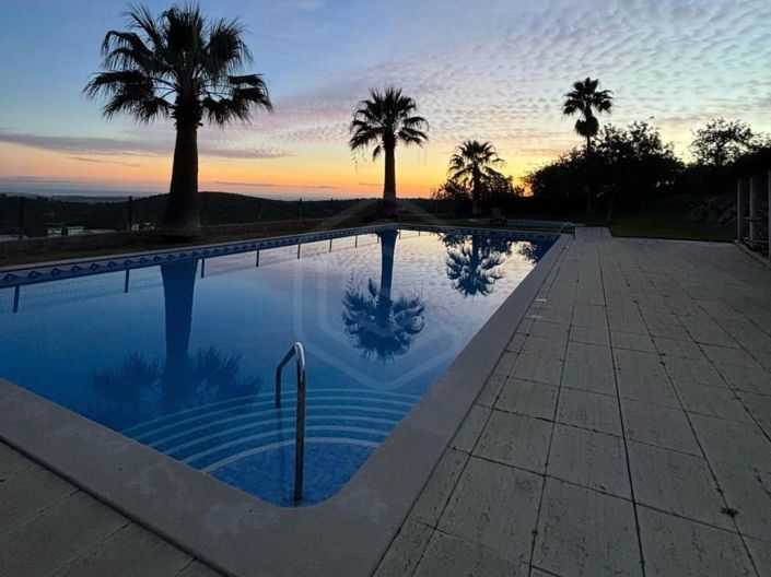 Image No.18-3 Bed House for sale