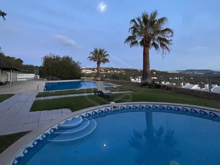 Image No.19-3 Bed House for sale